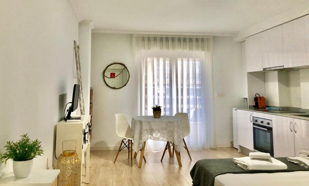 Apartamentos Sol Y Luz إل كامبيلو المظهر الخارجي الصورة