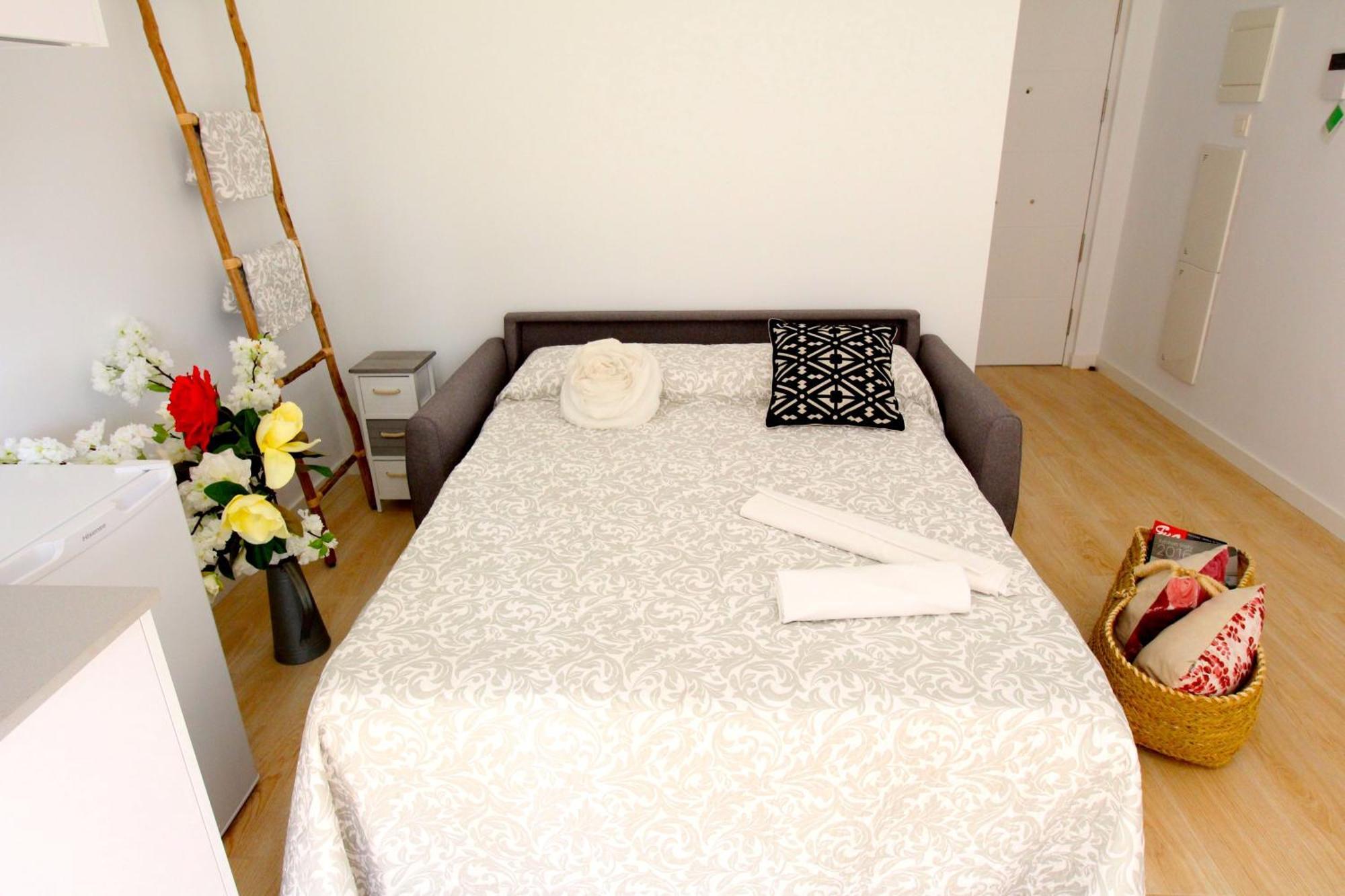 Apartamentos Sol Y Luz إل كامبيلو المظهر الخارجي الصورة